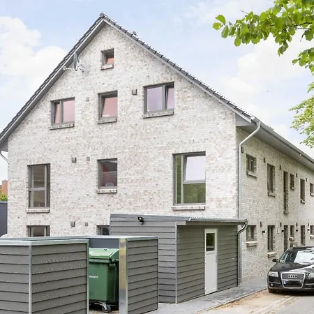 아파트 Hyggelige Kuestenkoje 1 In